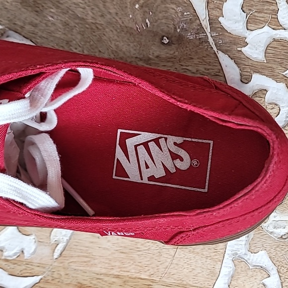 VANS Authentic Classic Low Chili Pepper Red Canvas ~ Brown Gum Sole Shoes - Picture 5 of 9